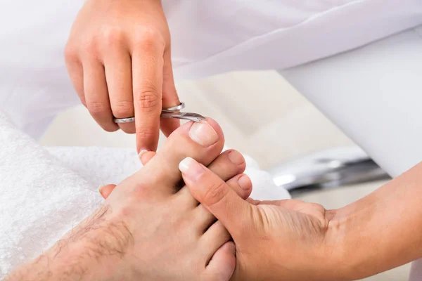 Manicure & Pedicure